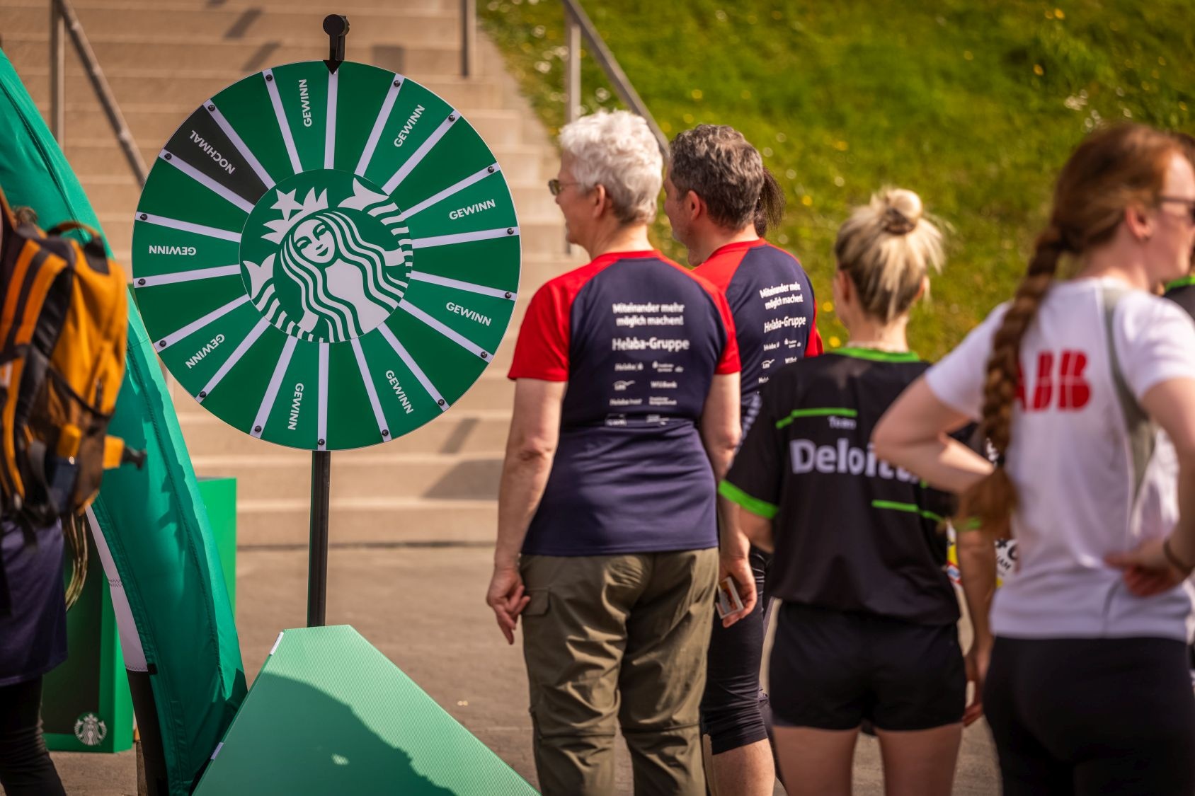 Impressionen beim B2Run Düsseldorf 2025 #gemeinsamaktiv