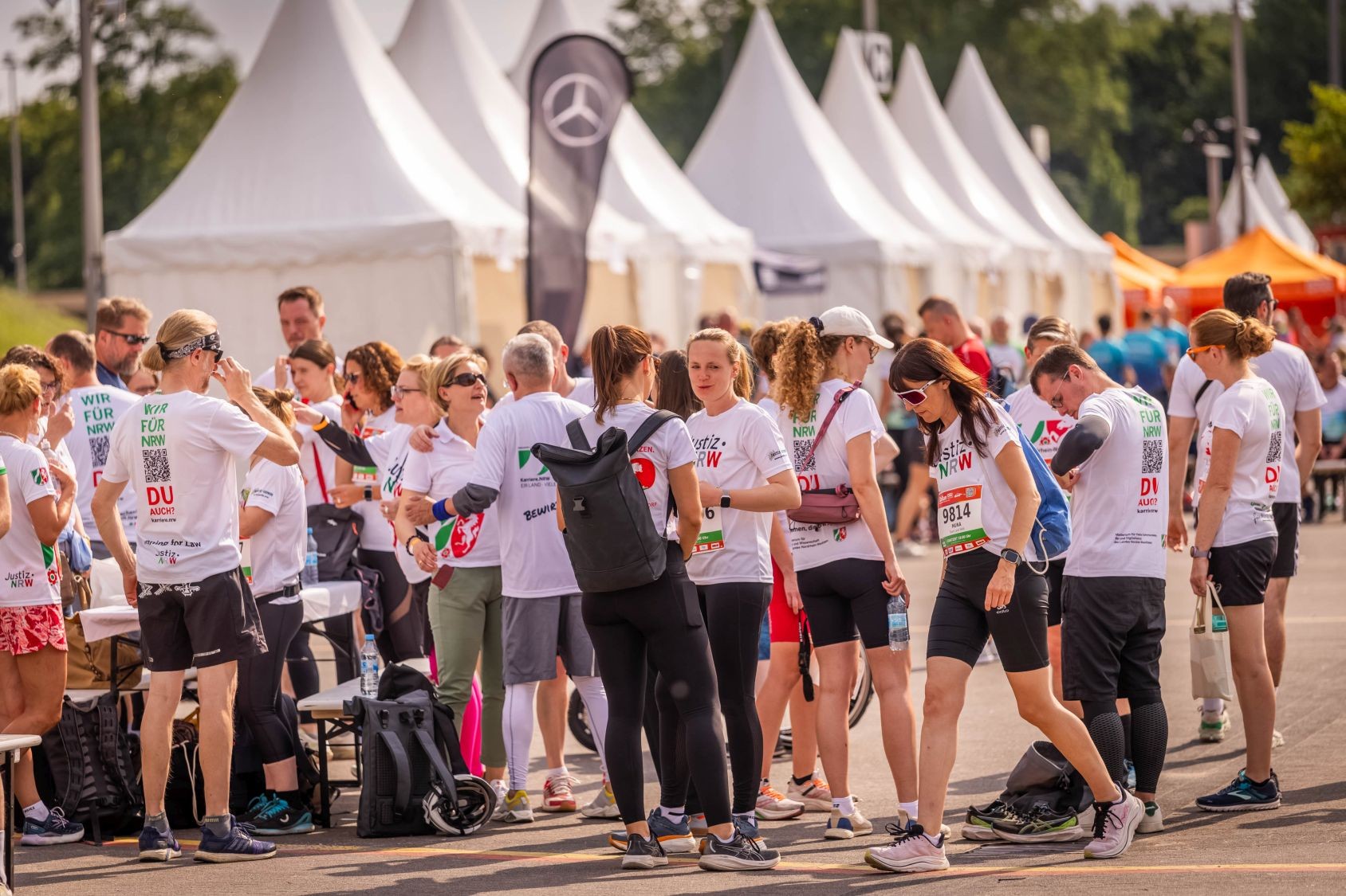 Impressionen beim B2Run Düsseldorf 2025 #gemeinsamaktiv