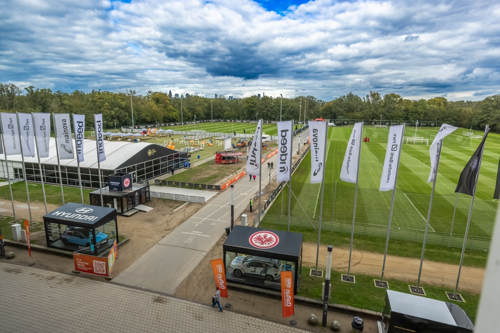 Erste Bilder vom B2Run Frankfurt 2024 #gemeinsamaktiv