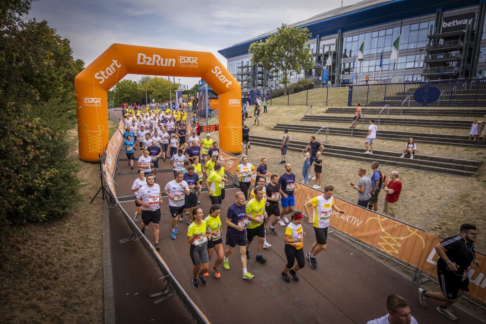 Erste Bilder und Impressionen vom B2Run Gelsenkirchen 2022 #gemeinsamaktiv