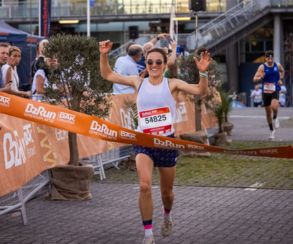 Ziel beim B2Run Hamburg 2023