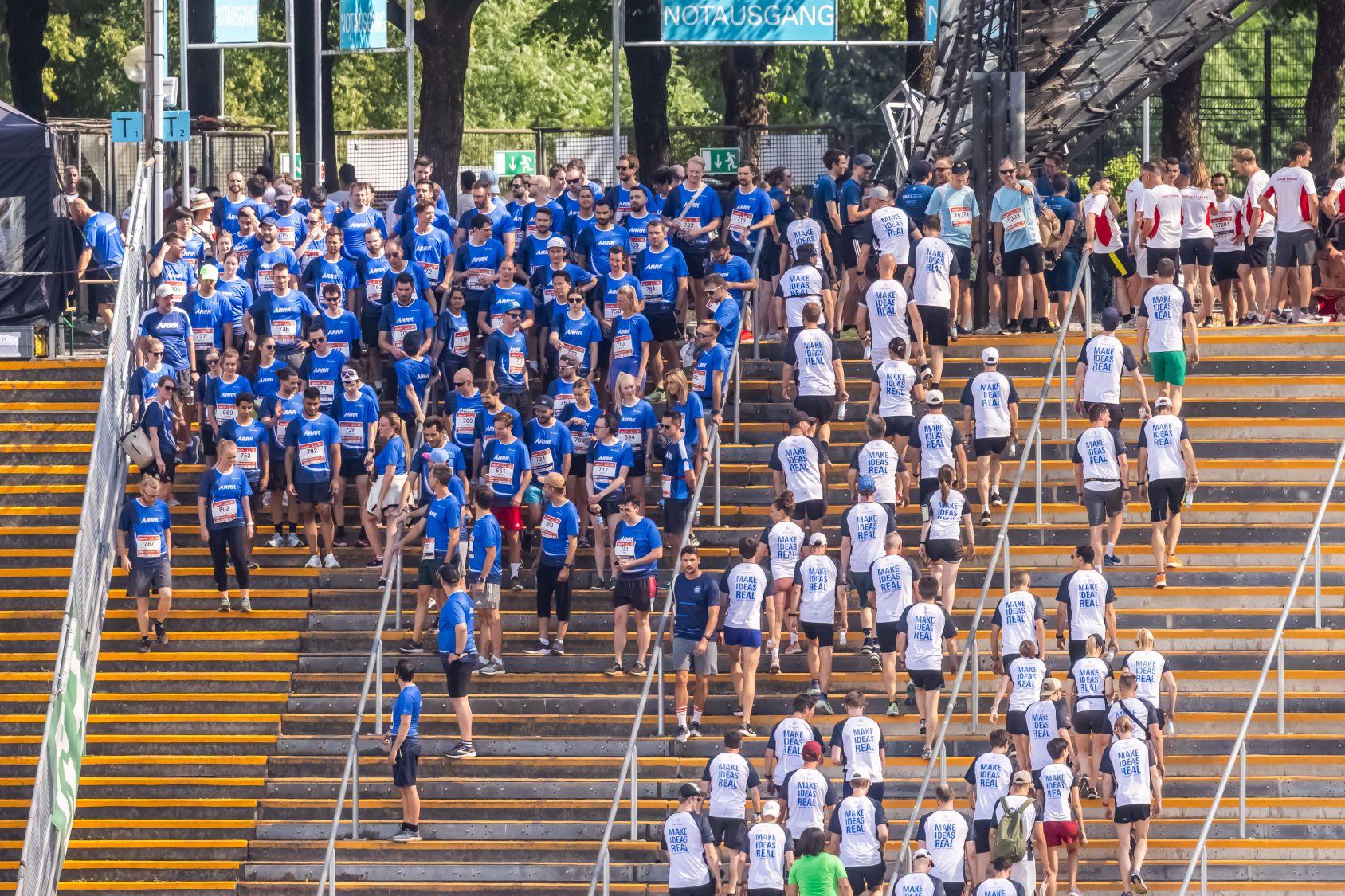 Erste Bilder und Impressionen vom B2Run München 2023 im Olmypiapark #gemeinsamaktiv