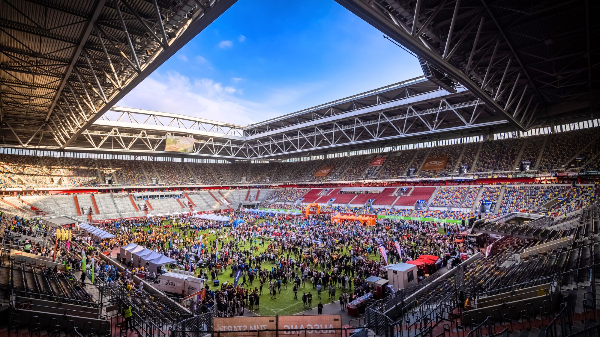 Düsseldorf ESPRIT Arena - B2Run Düsseldorf