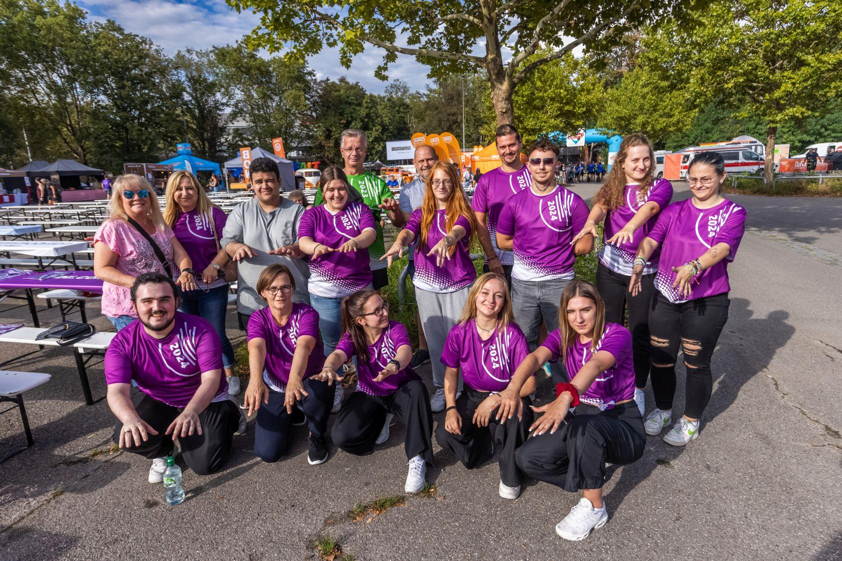 Erste Bilder & Impressionen vom B2Run Stuttgart 2024 #gemeinsamaktiv